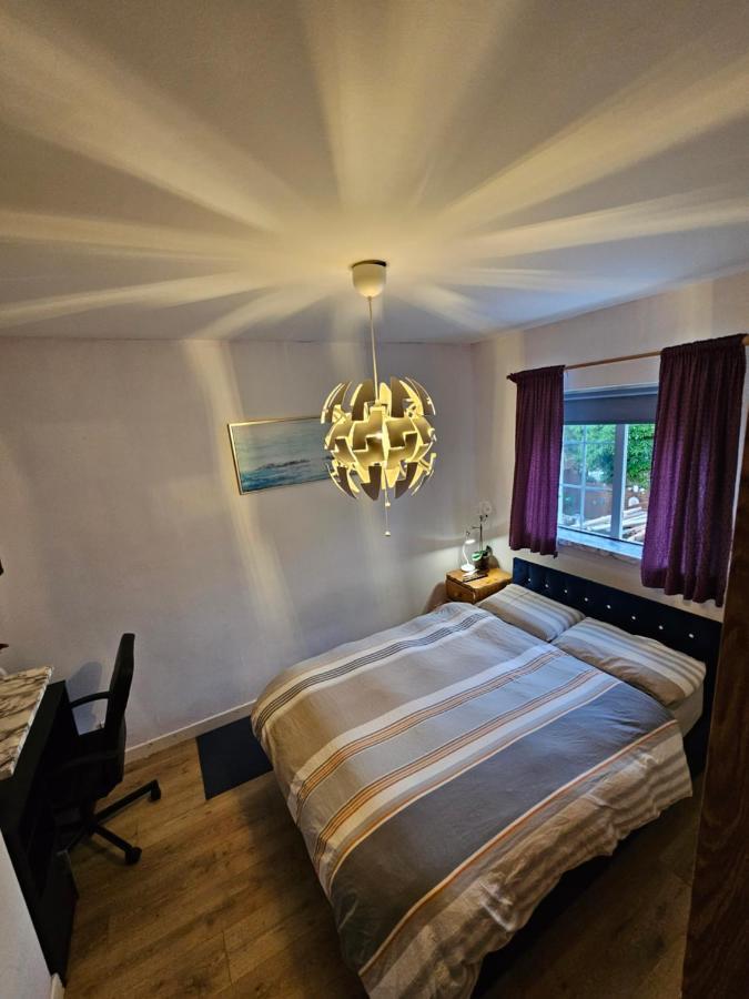 Private Room In Дублін Екстер'єр фото